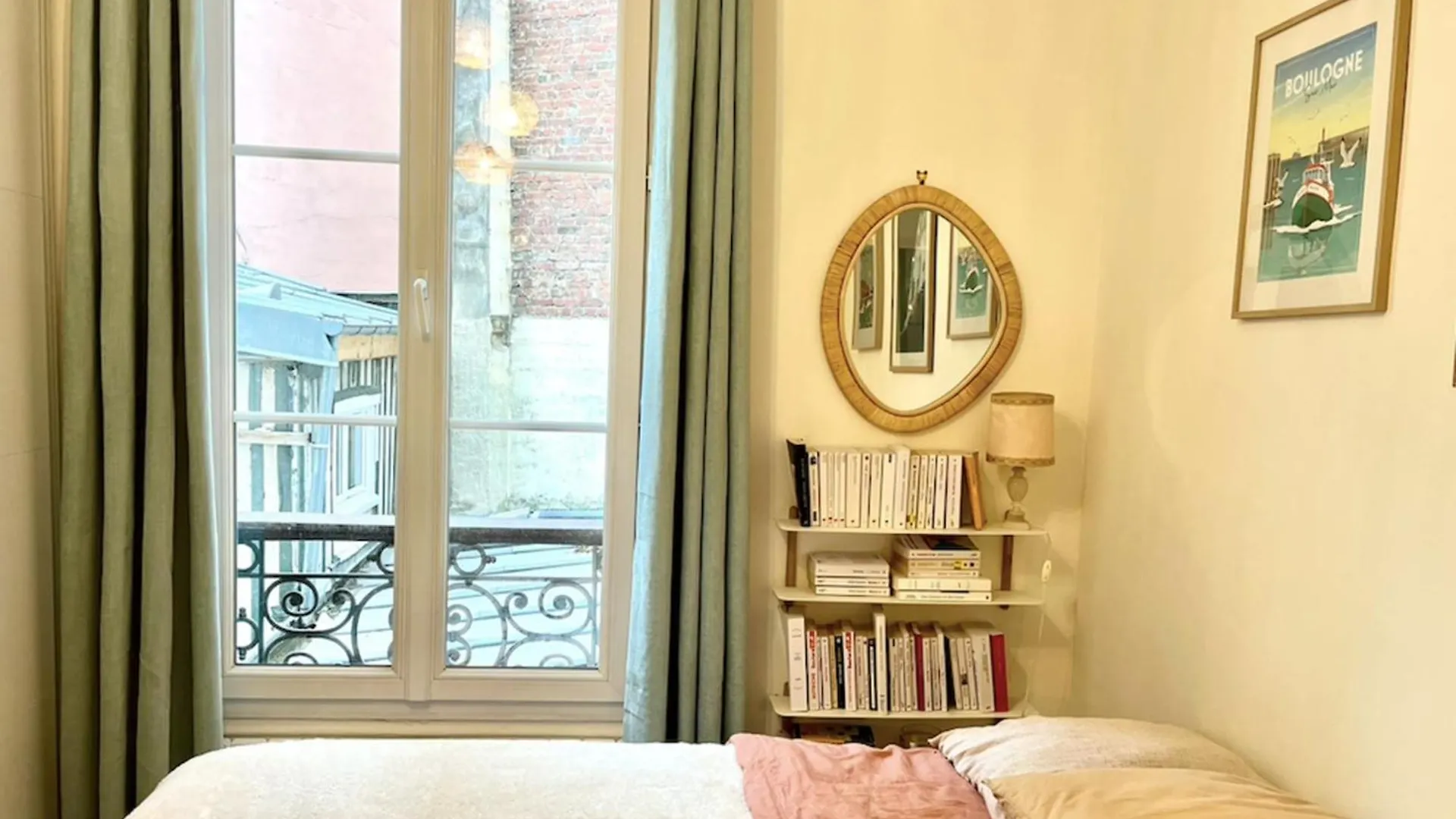 Luxury Cocoon In 11th Paris